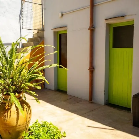 Casa Mercado Blue *